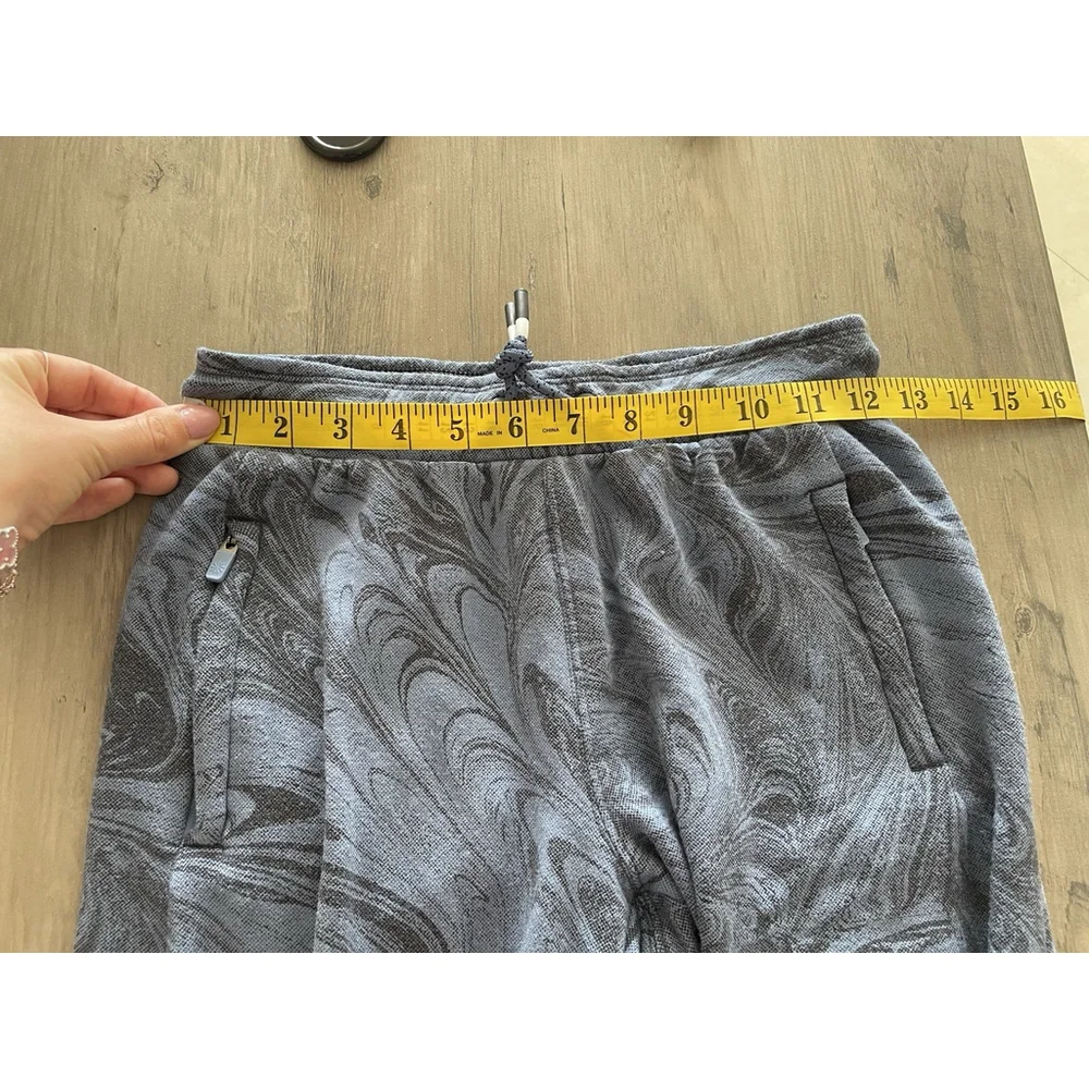 Athleta Girls Size L/12 Warm Up 2.0 Jogger Camo Blue with Black Super Soft